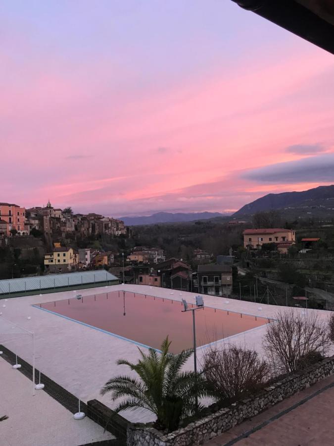 Le Rocce Sant'Agata de' Goti Exterior foto